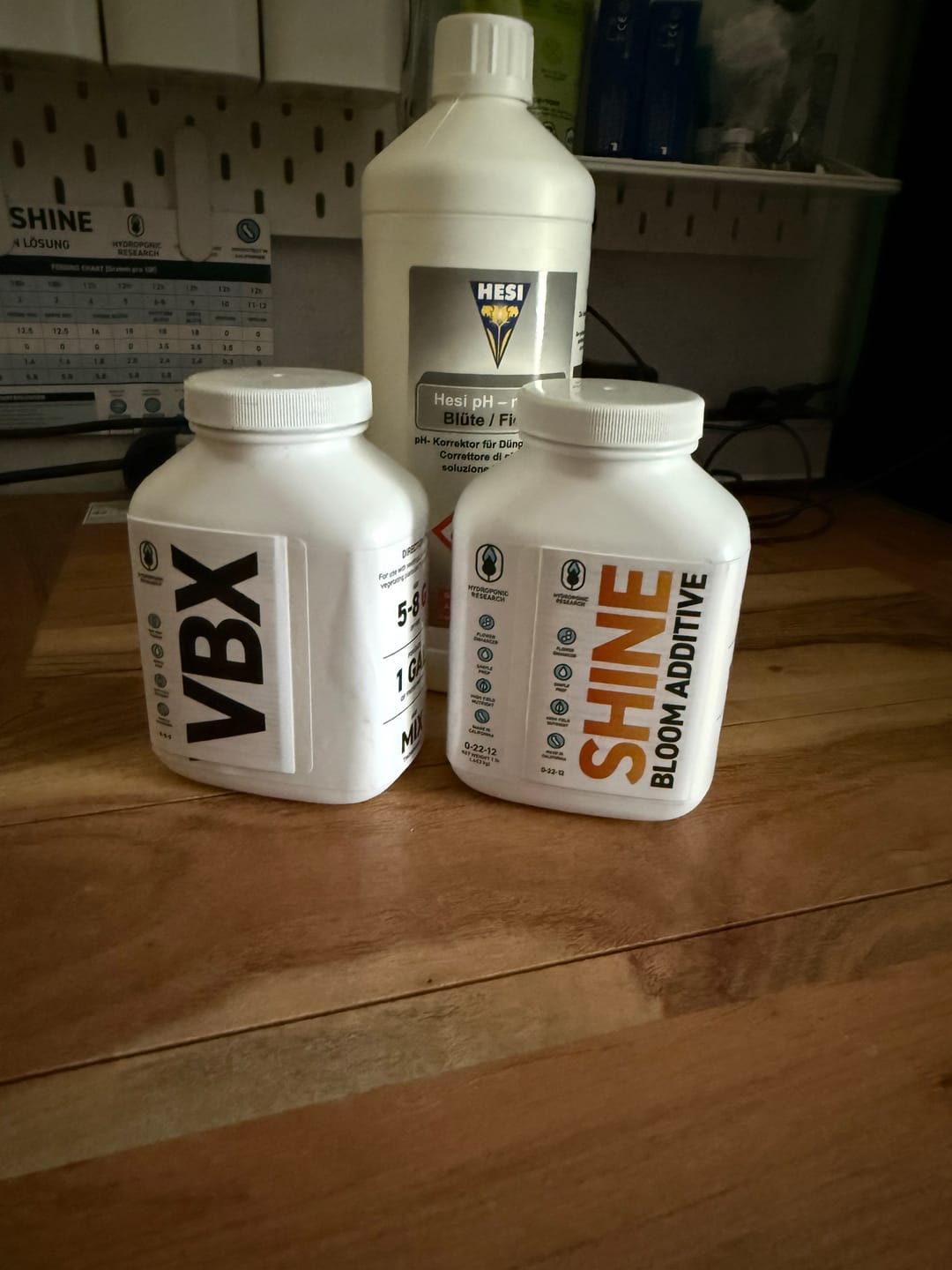 Customer photo review of Premium Pulverdünger | VBX + SHINE für Erde & Hydro