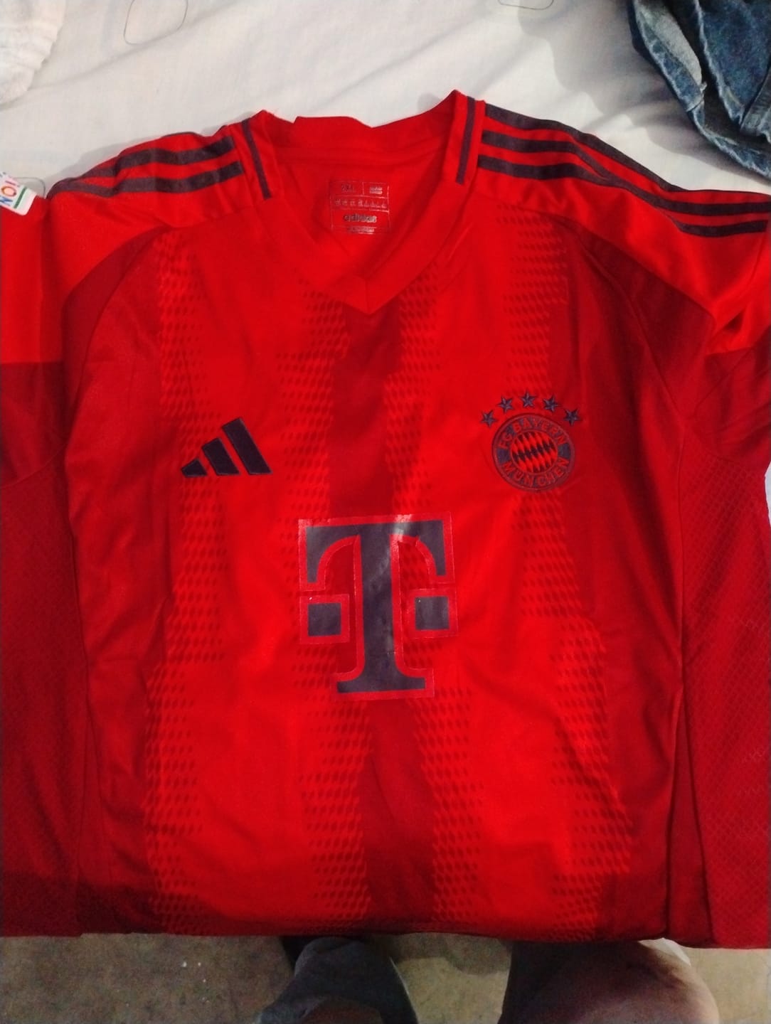 Customer photo review of Bayern Múnich Local - 24/25