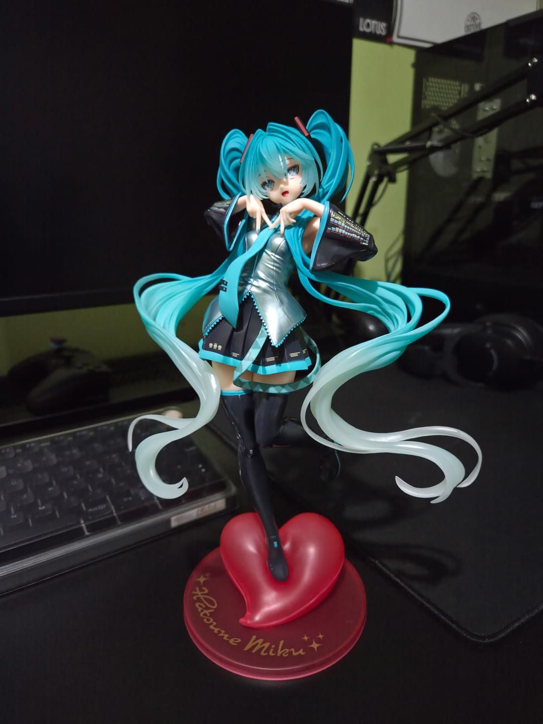 Customer photo review of Piapro Characters - Hatsune Miku - T-most - 1/6 (Taito)