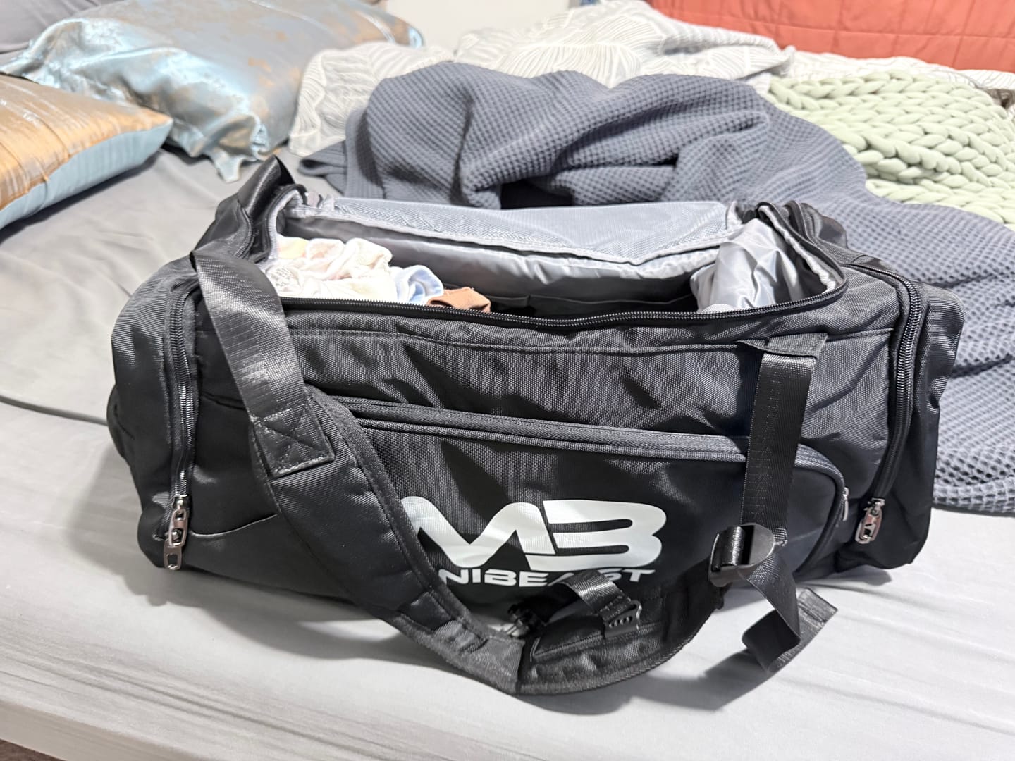 Customer photo review of Elite Hybrid Gym Bag