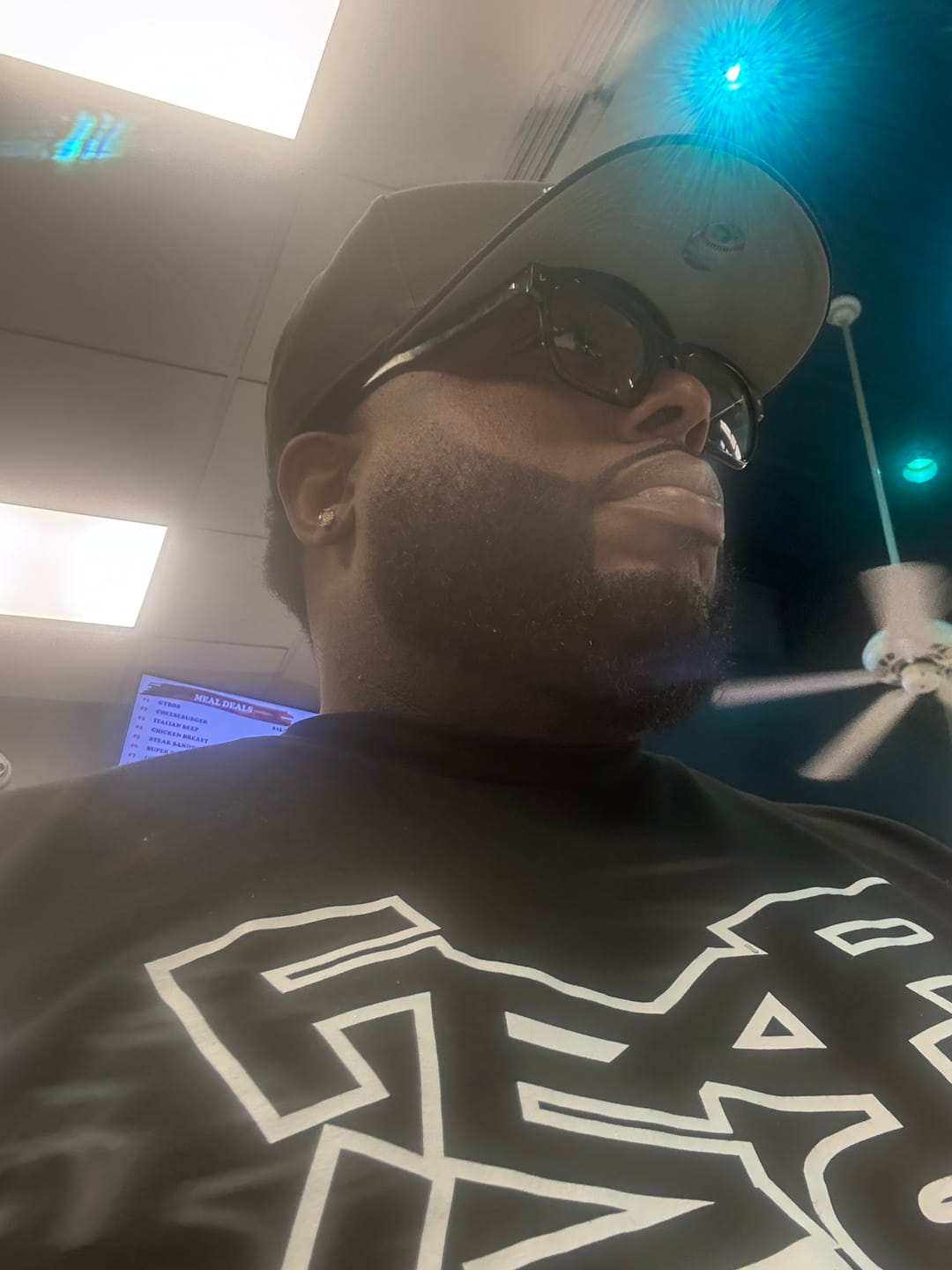 Customer photo review of FEARLESS TEE