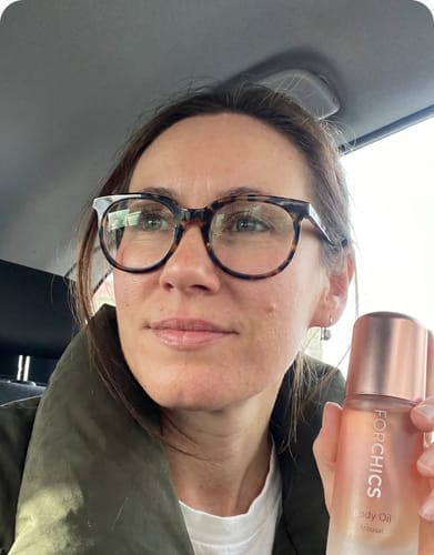 Customer photo review of ForChics Body Oil