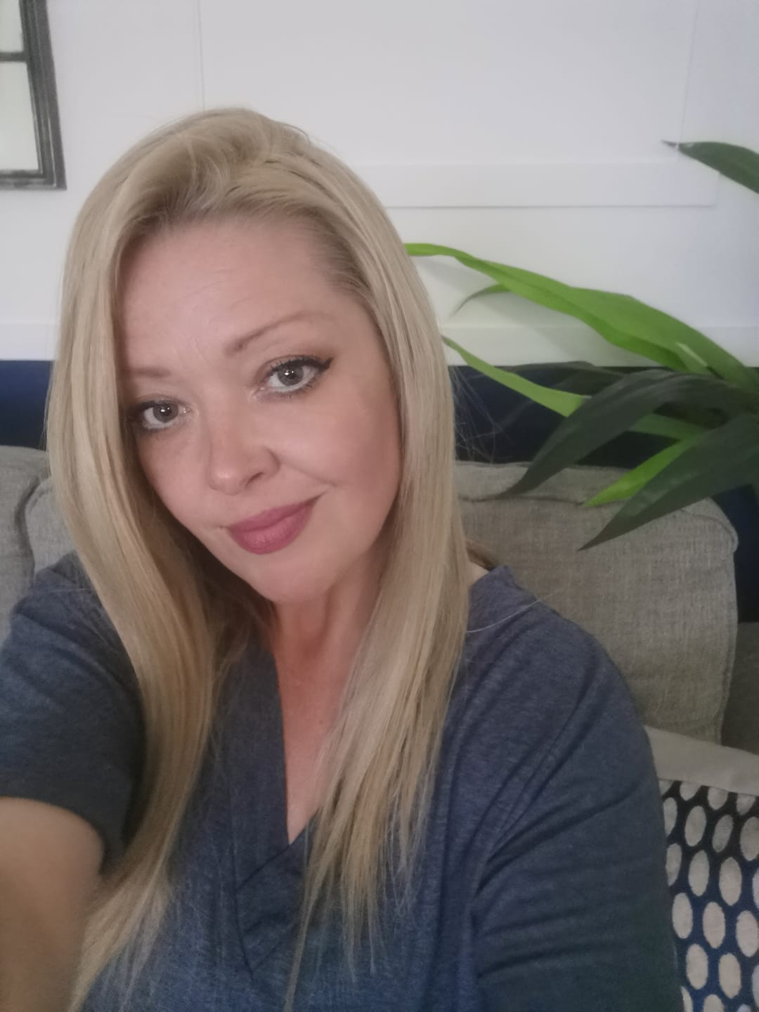 Customer photo review of Volume Plus Lace Topper