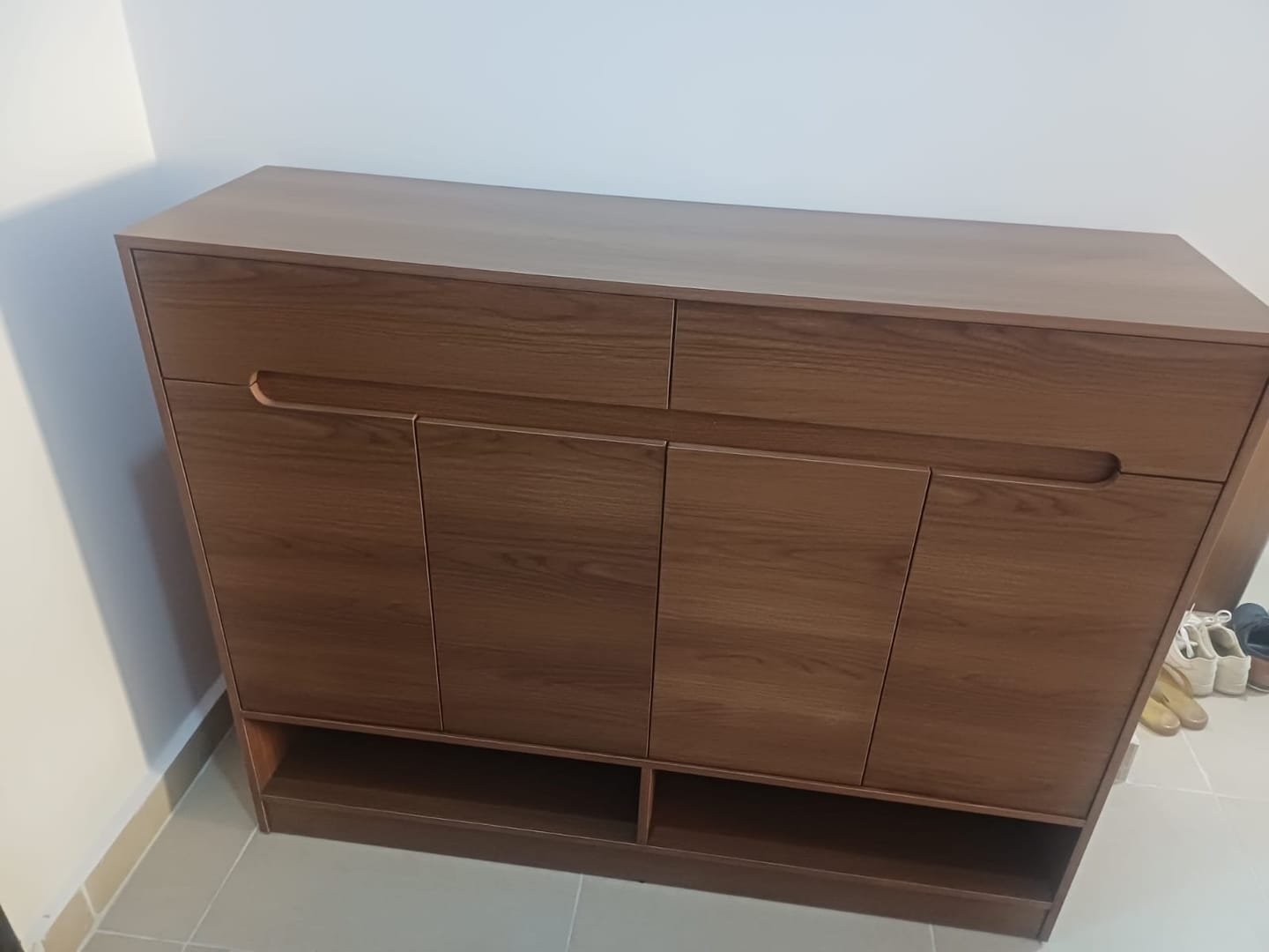 Customer photo review of خزانة أحذية بنية - 140 × 40 × 110 سم / DV-JZ001