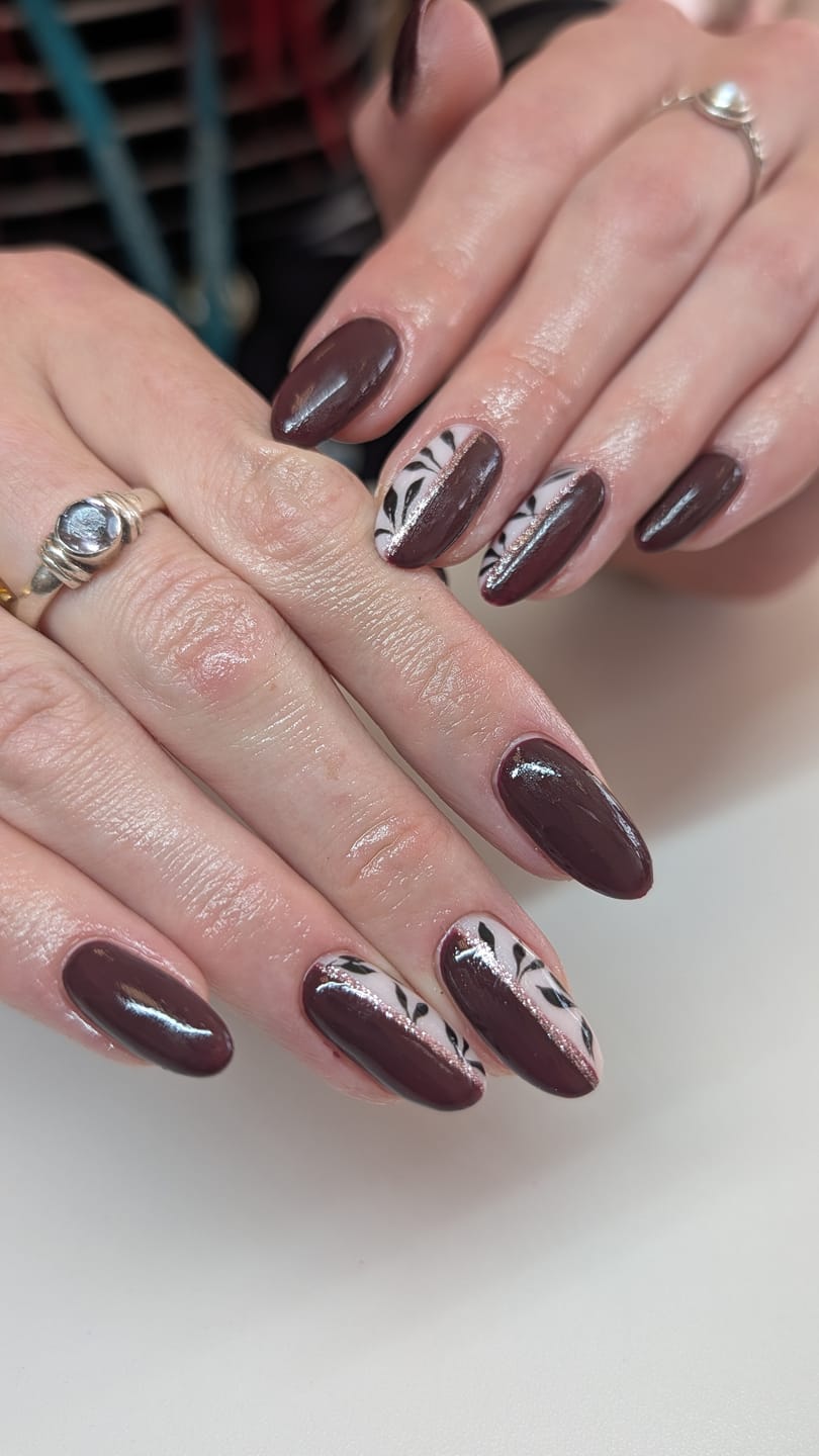 Customer photo review of Semilac Extend We Care 5in1 804 Glitter Soft Beige 11ml - Builder Gel in a Bottle
