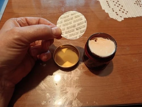 Customer photo review of BeeVita Joint Comfort Cream for Knees, Elbows & Shoulders