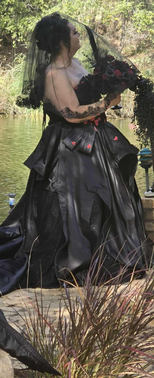 Customer photo review of Regal Gothic Black Wedding Dress Ball Gown with Off-Shoulder Black and Red Floral Accents Plus Size