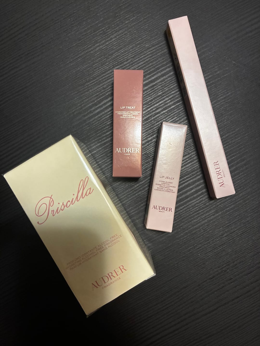 Customer photo review of Priscilla