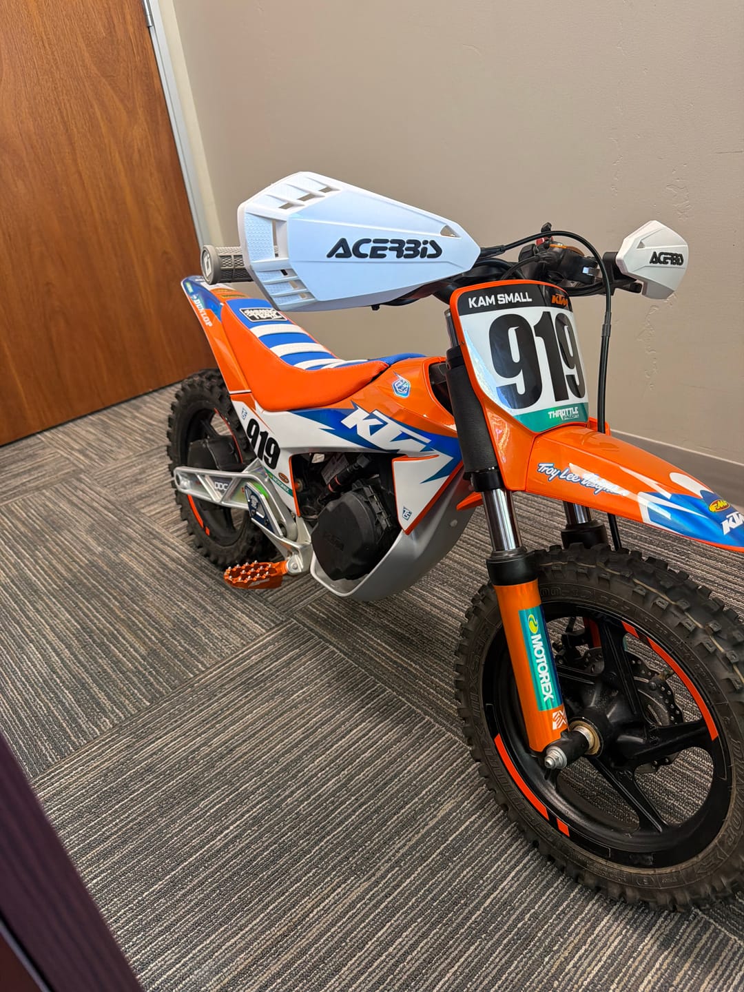 Customer photo review of Custom Seat Cover: 2025 KTM SX-E 2