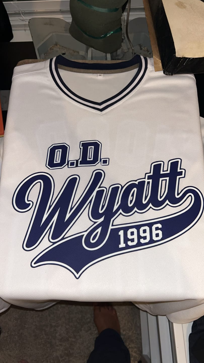 Customer photo review of Custom White Navy Stripe Fashion Authentic Pullover Baseball Jersey