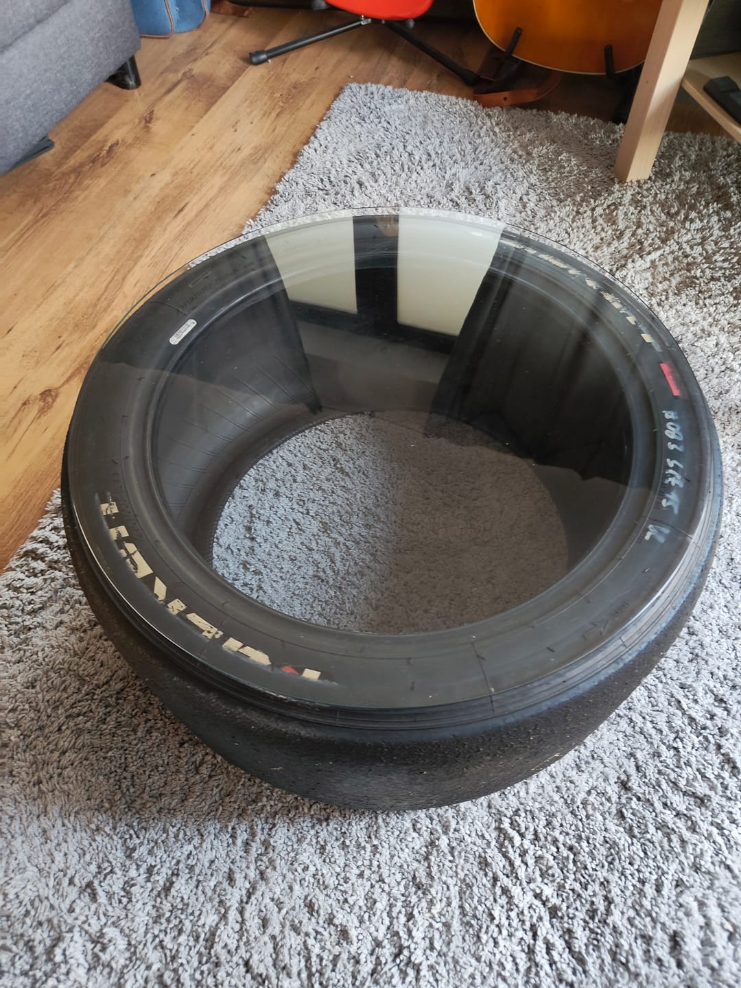 Customer photo review of Glasplatte Tisch Sicherheitsglas für Esstisch, Gartentisch, Weinfass - Rund