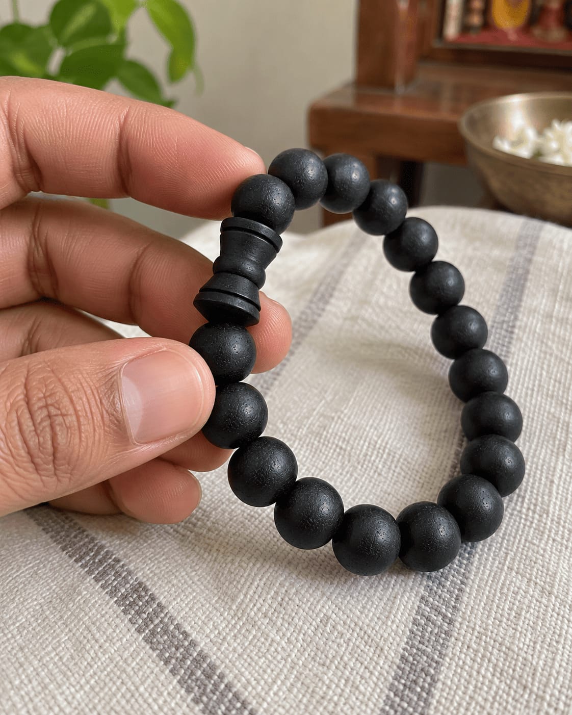 Customer photo review of Karungali Damru Bracelet