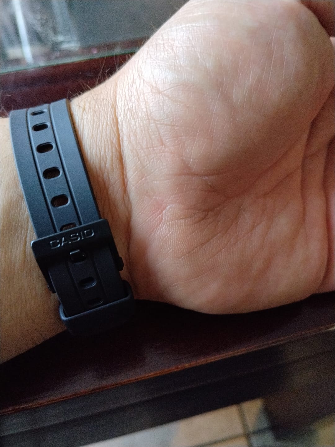 Customer photo review of Correa De Repuesto Casio Bands 71604002 (F-91W, F-105W, etc.)