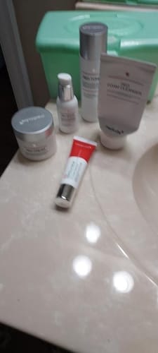 Customer photo review of Red Centella Balm