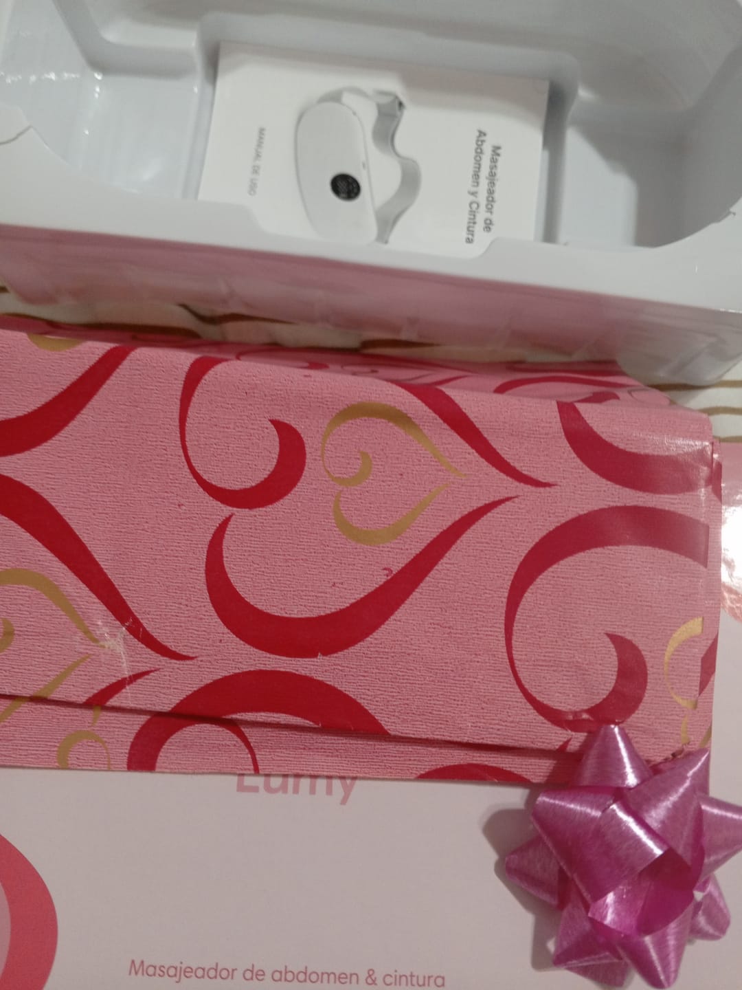 Customer photo review of Envuelto en papel regalo