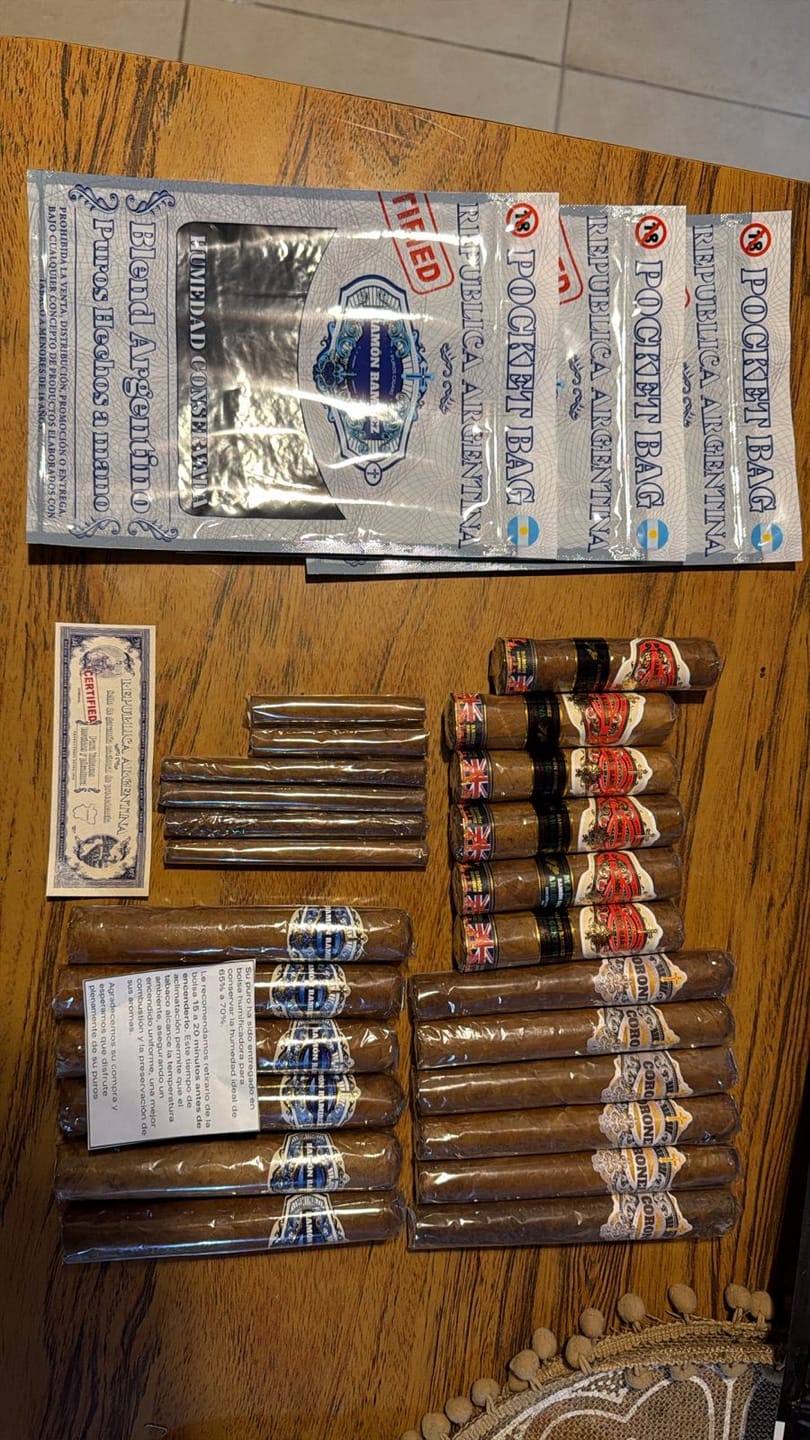 Customer photo review of Bolsas Humidor Ramón Ramirez