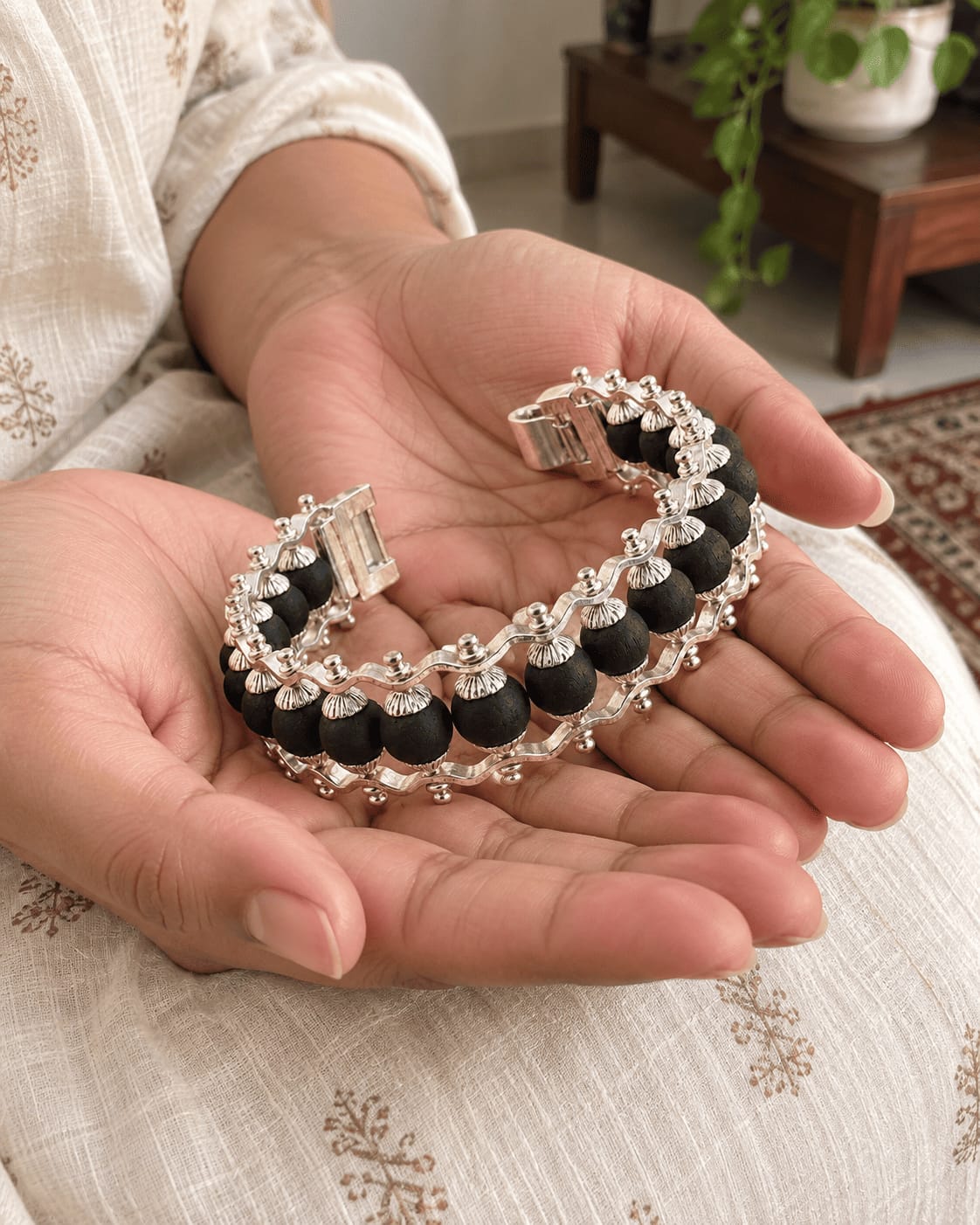 Customer photo review of Silver-Plated Karungali Bracelet