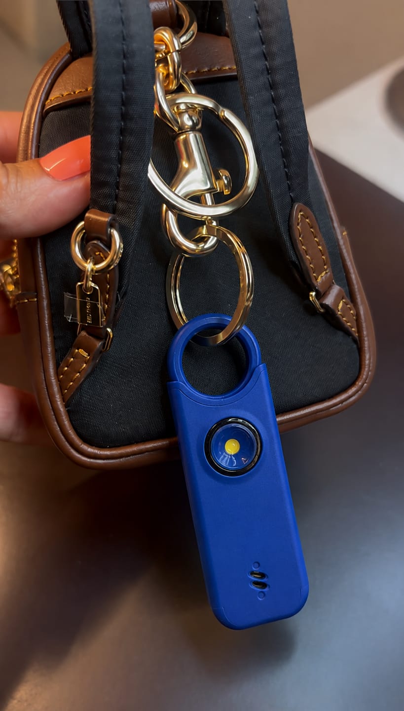 Customer photo review of MiniLona Alarme Personnelle