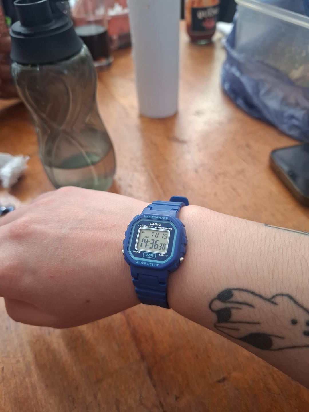 Customer photo review of Reloj Casio Vintage LA-20WH-2ADF Azul