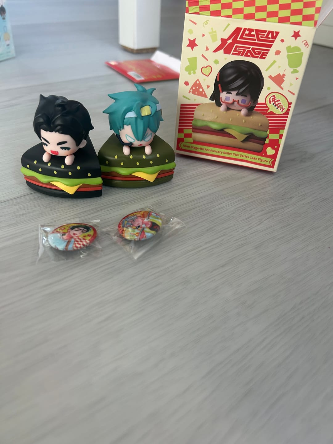 Customer photo review of 【Pre-Order】Alien Stage - 4th Anniversary - Roller Star Series - Cake Figure Blind Box