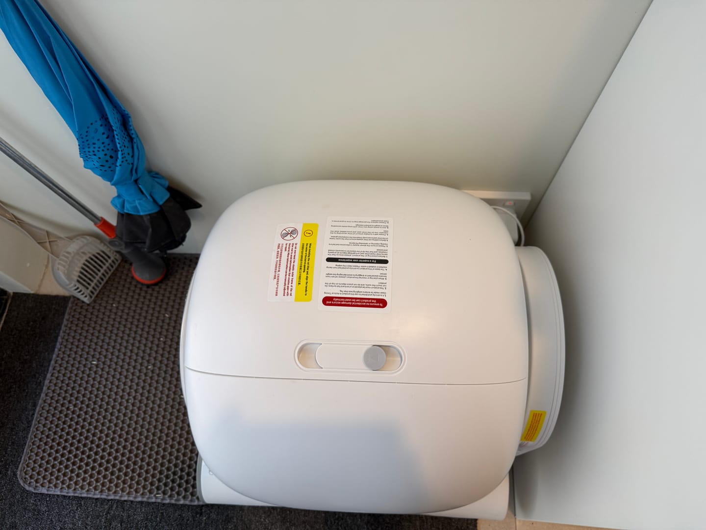 Customer photo review of Petbuds™ Pro 2026 Automatic Self-Cleaning Litter Box