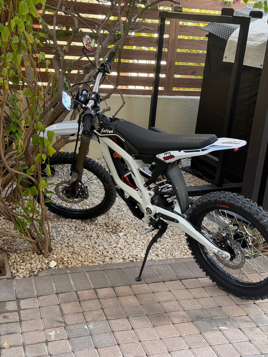 Customer photo review of 2026 SURRON Light Bee 2 Electric Dirt Bike
