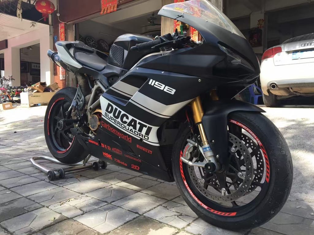 Customer photo review of Ducati 848 1098 1198 Satin Black Fairing Kits
