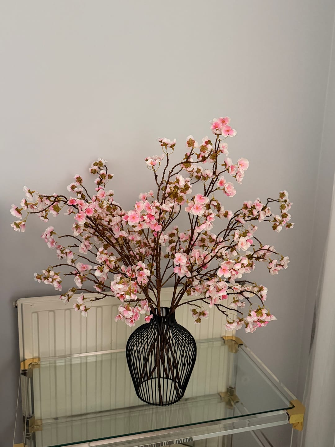 Customer photo review of Mia Vase - Noir