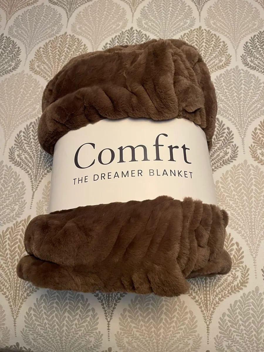 Customer photo review of Dreamer Blanket | Super Soft