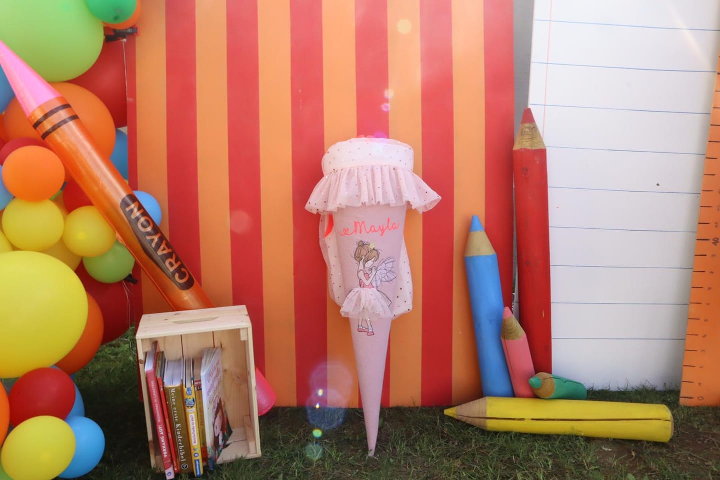 Customer photo review of DIY Nähset Schultüte Schwan | Schultüte zum Selber nähen mit Schwan Applikation | optional mit Name