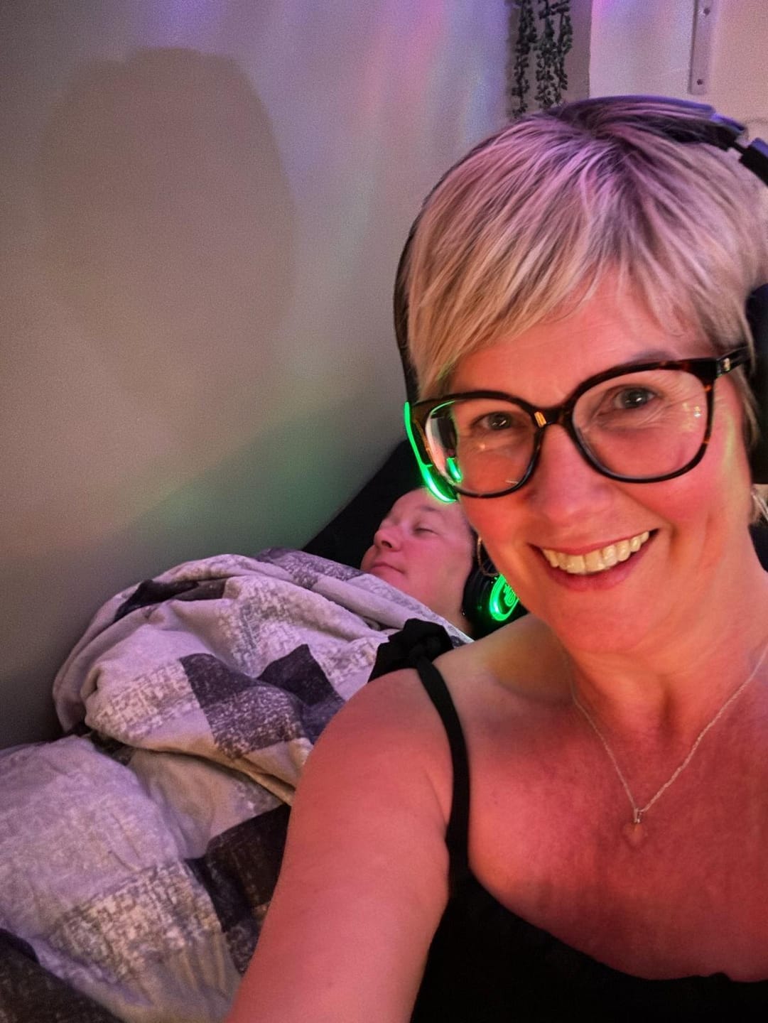 Customer photo review of 6 Headphone Kit