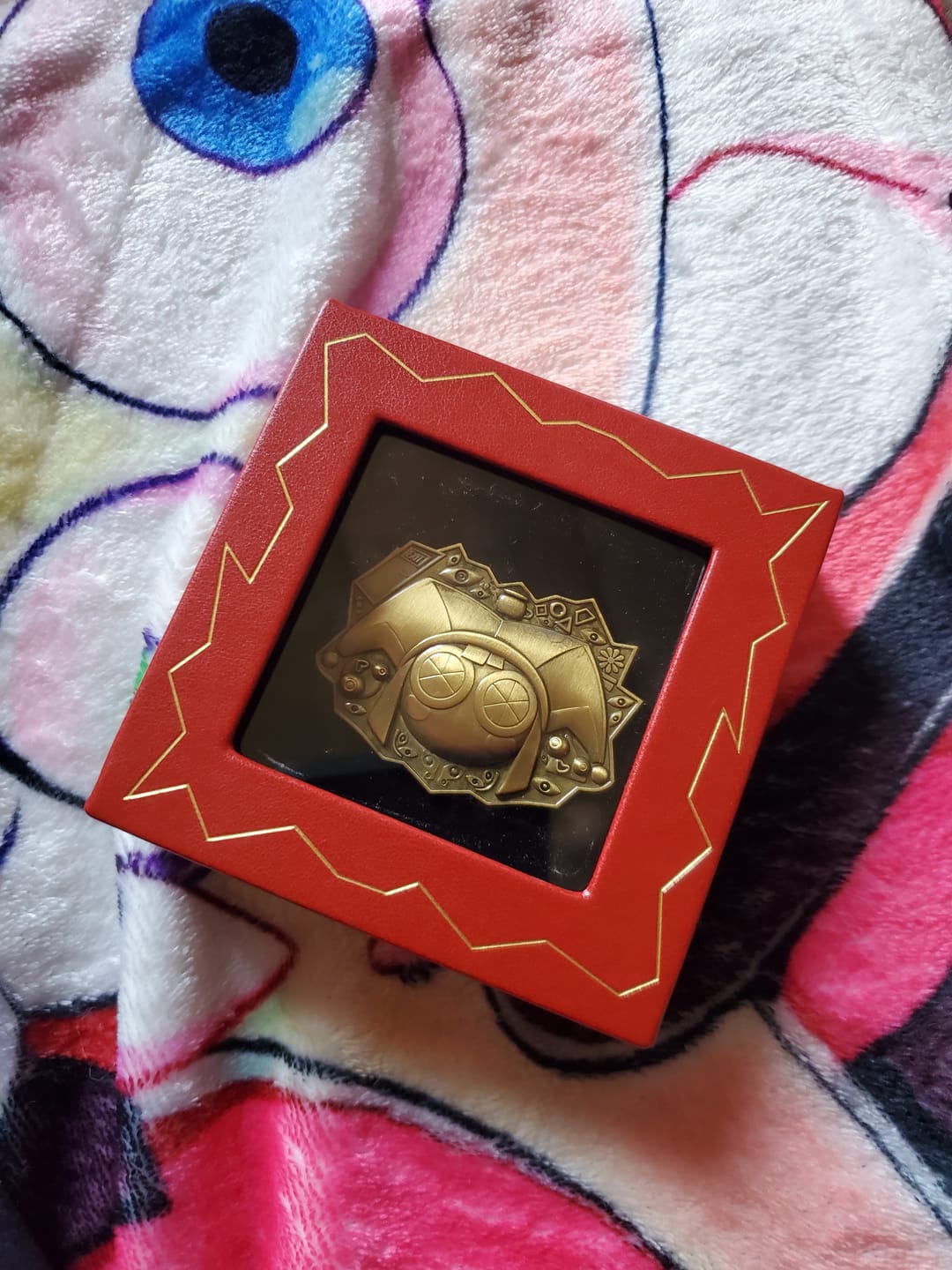 Customer photo review of Pomni Badge