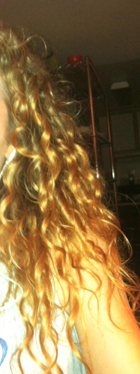 Customer photo review of Nourishing Organic Argan Oil for Soft Hair and Glowing Skin - 200ml