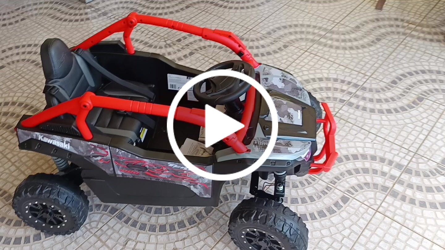 Customer video review of Carro Elétrico para Criança Buggy KAWASAKI 4x4 12v BATERIA DE LITIO Vermelho c/ RODAS DE BORRACHA & ASSENTO EM PELE