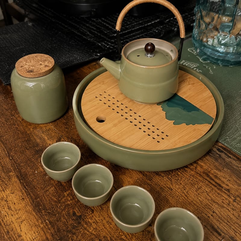 Customer photo review of Takumi Side Grip Teapot Set