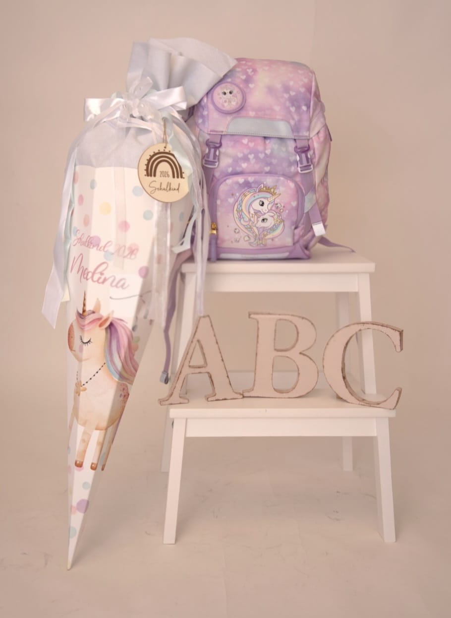 Customer photo review of Personalisierte Schultüte mit Namen - Einhorn