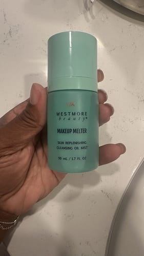 Customer photo review of Makeup Melter Cleansing Mist