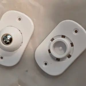 Customer photo review of Ruote Autoadesive Mini 360° Rotazione Silenziose e Resistenti