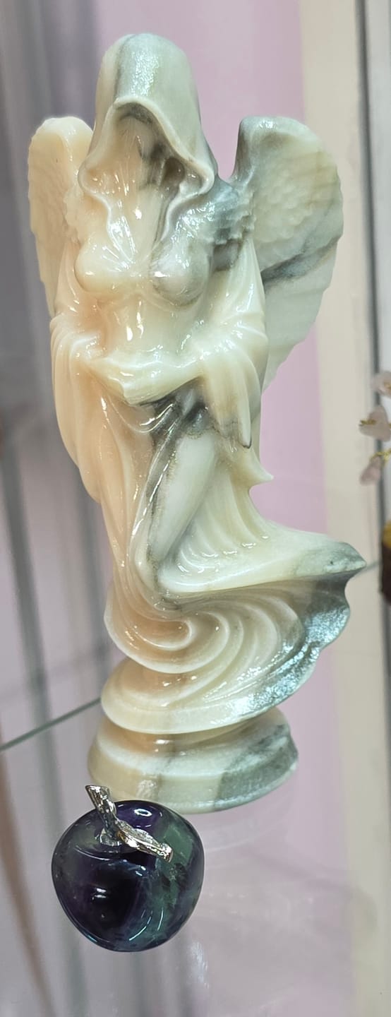 Customer photo review of Natural Crystal Ghost Angel Carving