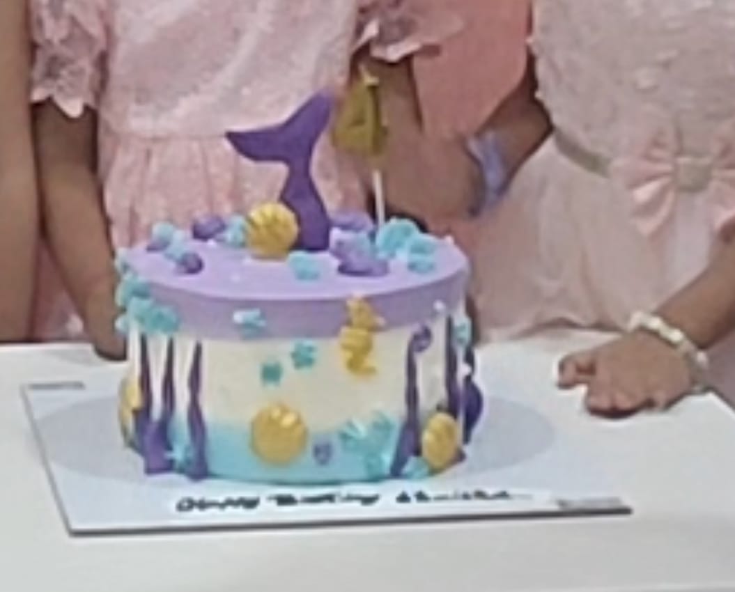 Customer photo review of Mermaid Ombre Cake