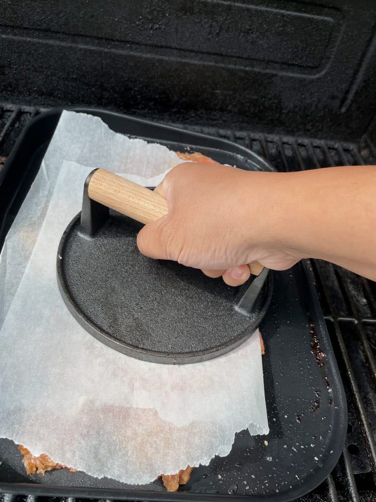Customer photo review of Big Boy Mario: A Smash Brother Circular Burger Press