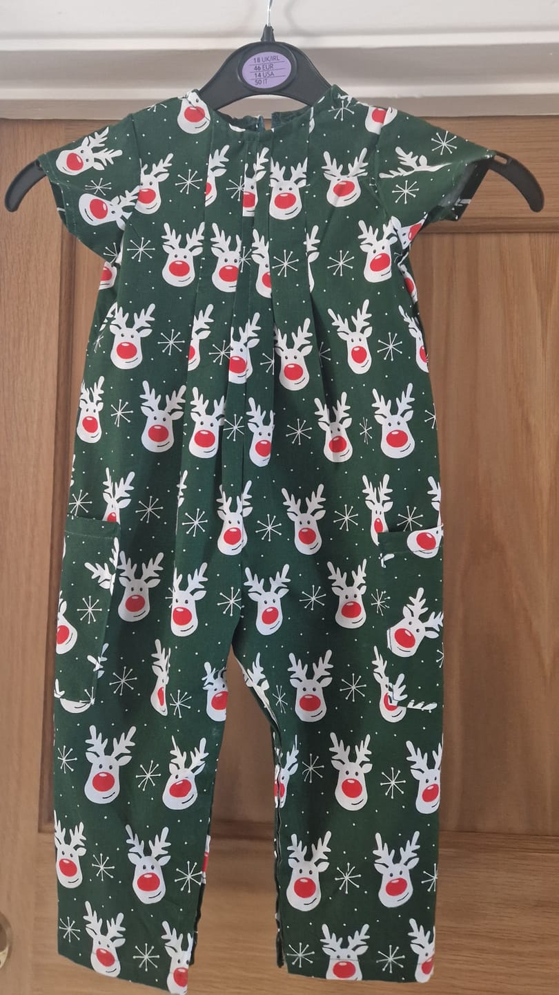Customer photo review of White Reindeer Faces Polycotton Fabric