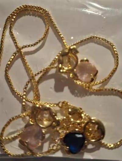 Customer photo review of Colgante Abuela y Nietos personalizado