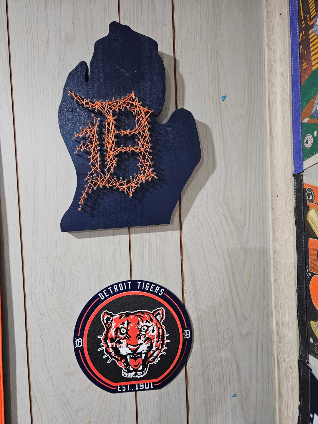 Customer photo review of Detroit Tigers "Double Play" On the Shelf or on the Wall Art
