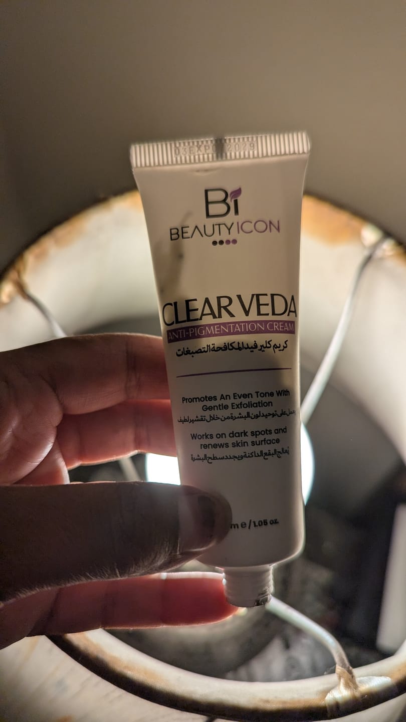Customer photo review of Clear Veda Anti Pigmentation Cream