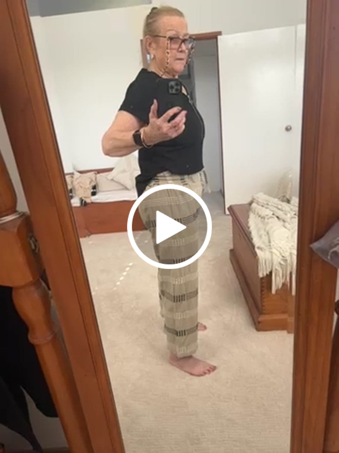 Customer video review of Lava Pant in Latte