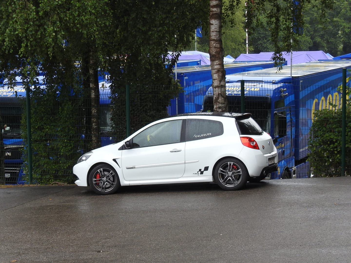 Customer photo review of Clio 3 RS Annee 2011 Acrylic Stand