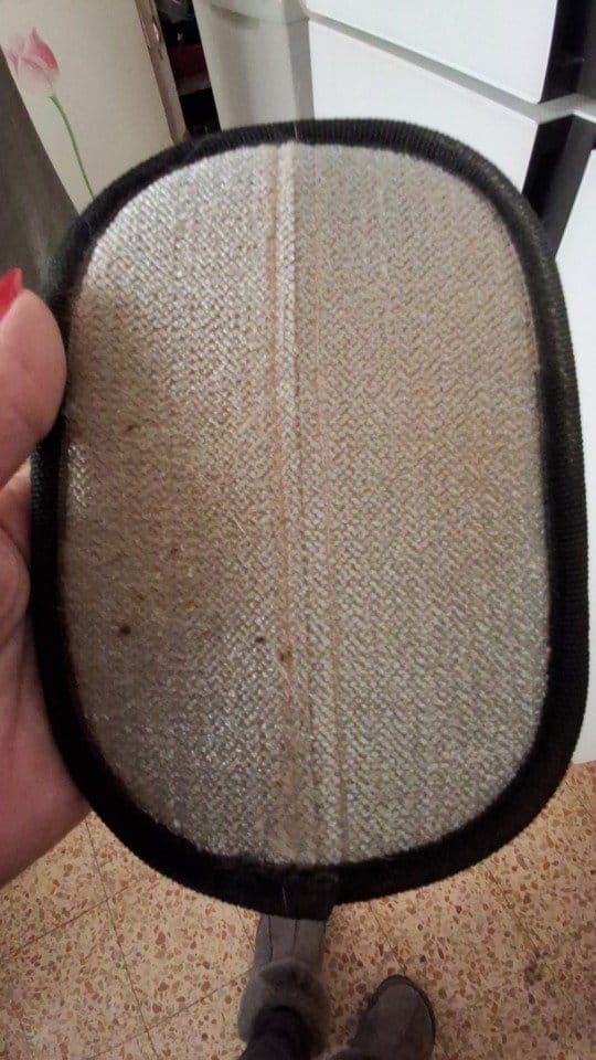 Customer photo review of Gant Anti-Poils Aquelie™ — Un intérieur propre et sans poils en quelques secondes