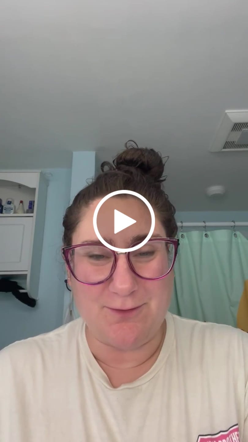 Customer video review of Bio-Adaptive Hydration Oil