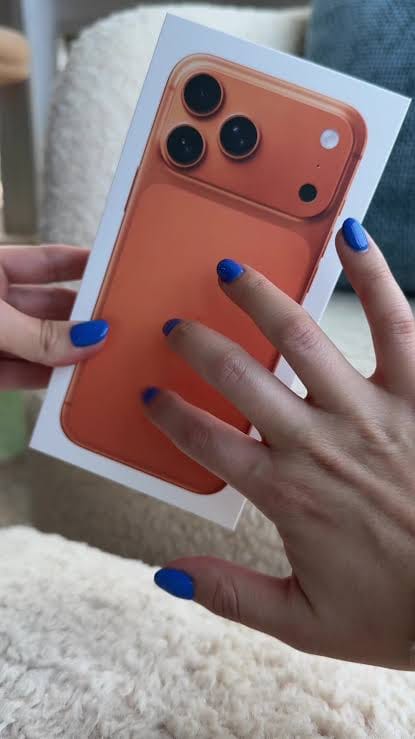 Customer photo review of IPhone 17 Pro Max - Unlocked (Open Box)